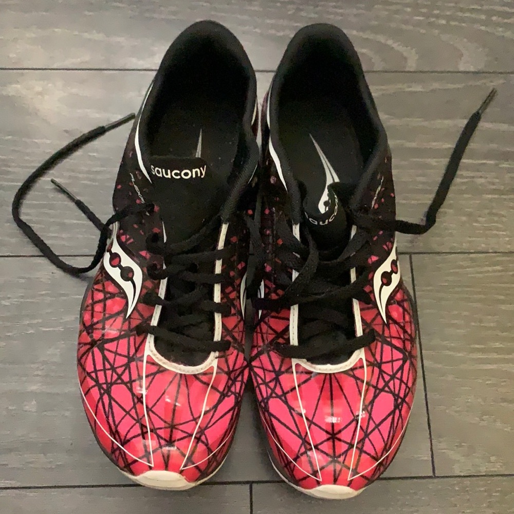 Saucony shoes 7.5 preowned